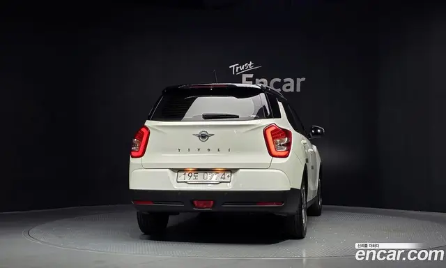 SsangYong TIBOLI 2016 1.6 автомат (гидро), миниатюра 4