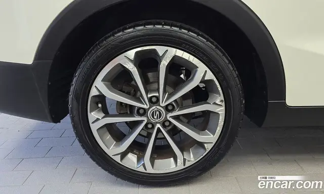 SsangYong TIBOLI 2016 1.6 автомат (гидро), миниатюра 5