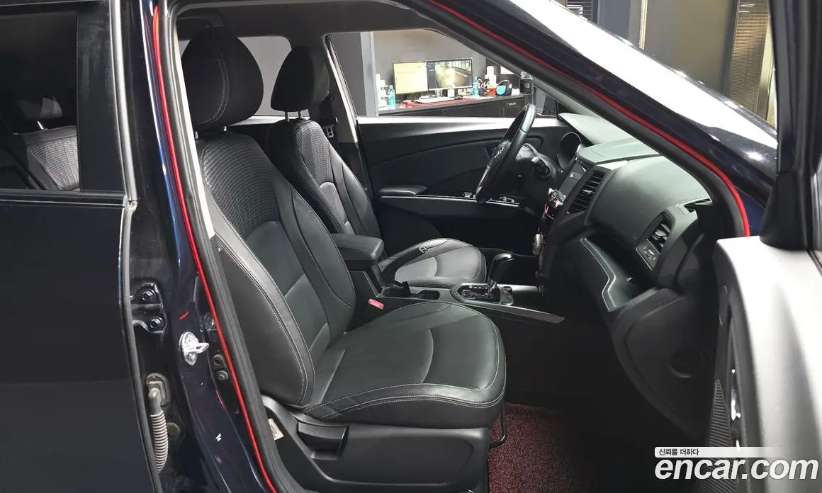 SsangYong TIBOLI 2017 1.6 автомат (гидро), фото 11