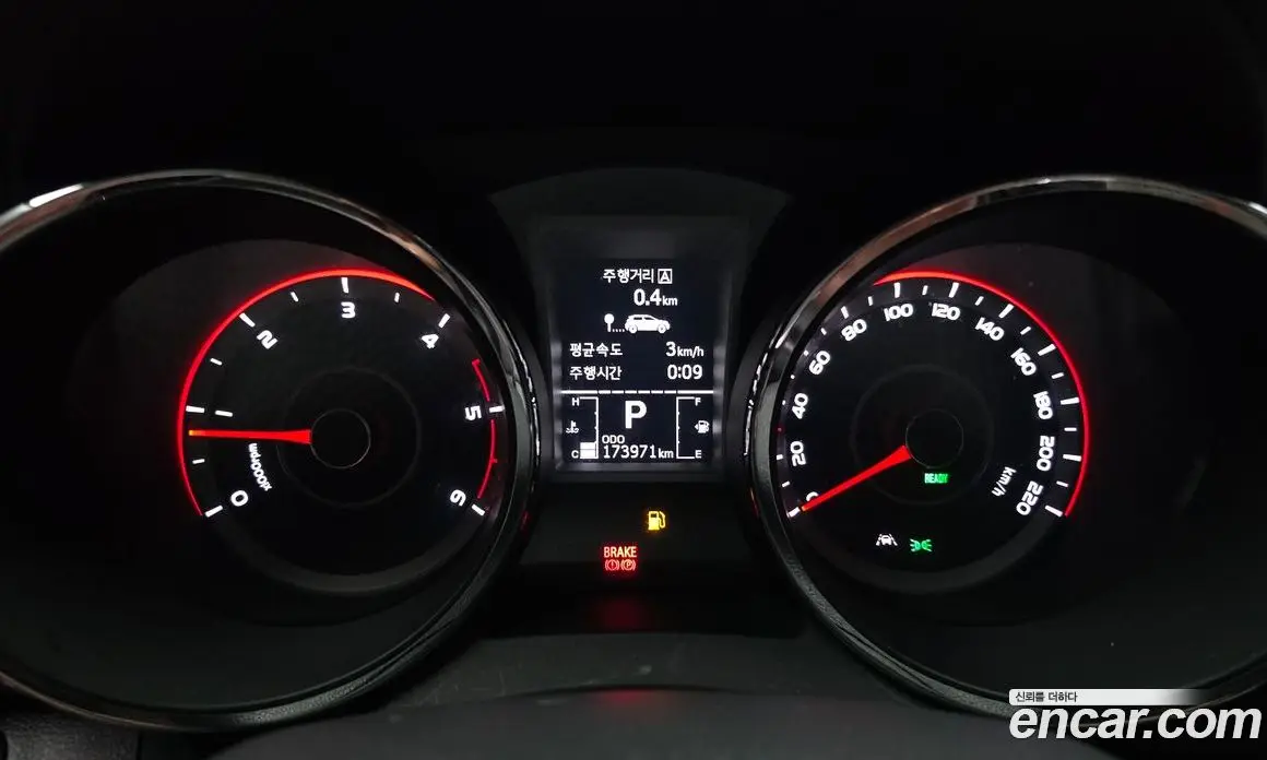 SsangYong TIBOLI 2017 1.6 автомат (гидро), фото 8