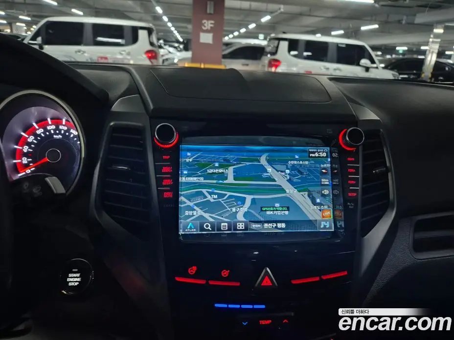 SsangYong TIBOLI 2018 1.6 автомат (гидро), фото 18