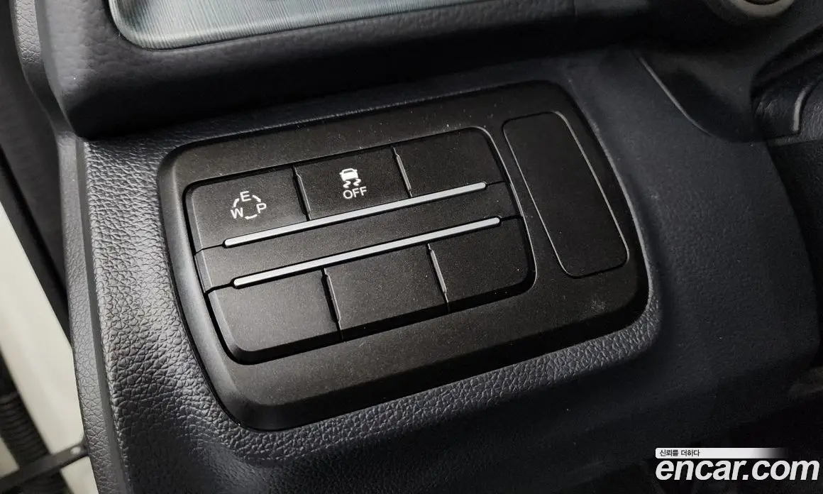 SsangYong TIBOLI 2018 1.6 автомат (гидро), фото 26