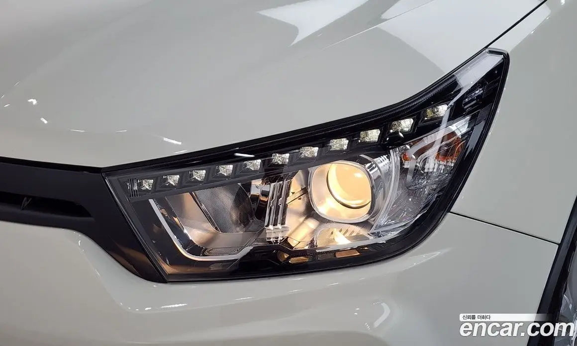 SsangYong TIBOLI 2018 1.6 автомат (гидро), фото 7