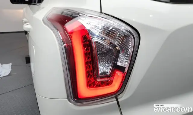 SsangYong TIBOLI 2018 1.6 автомат (гидро), миниатюра 8