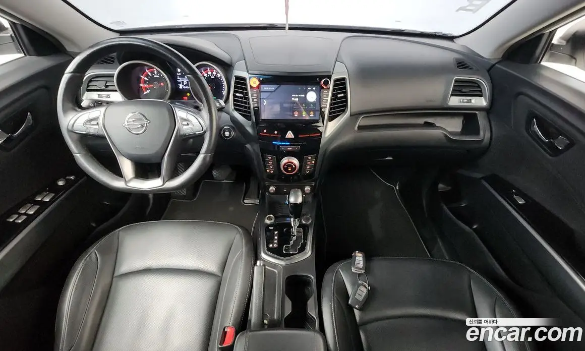 SsangYong TIBOLI 2018 1.6 автомат (гидро), фото 9
