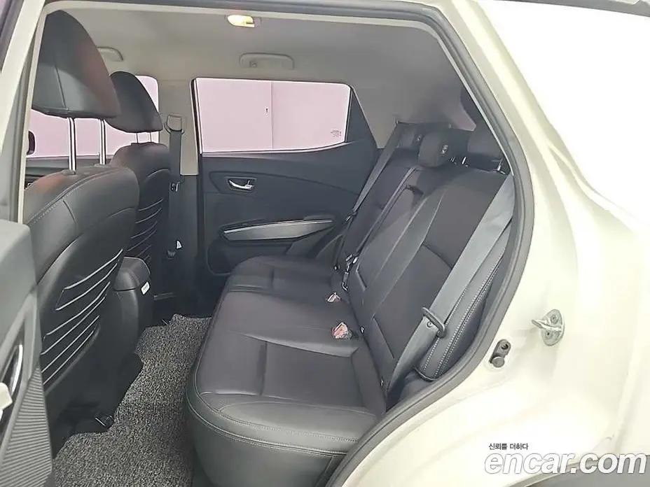 SsangYong TIBOLI 2020 1.5 автомат (гидро), фото 12