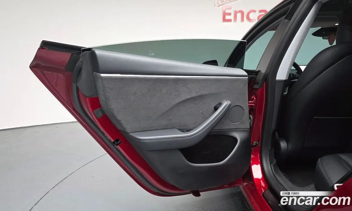 Tesla Model 3 2024 0.2 автомат (гидро), фото 14 Tesla Model 3 2024 0.2 автомат (гидро), фото 14