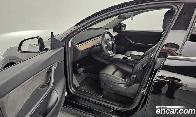 Tesla Model Y 2021 0.2 автомат (гидро), миниатюра 12