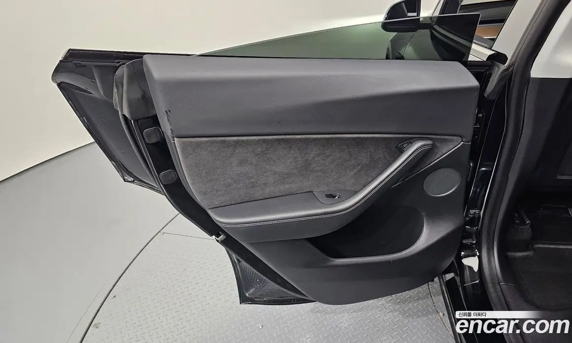 Tesla Model Y 2021 0.2 автомат (гидро), фото 14 Tesla Model Y 2021 0.2 автомат (гидро), фото 14