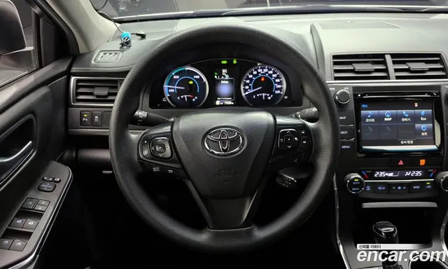 Toyota Camry 2016 2.5 автомат (гидро), миниатюра 12