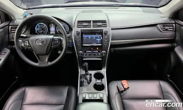 Toyota Camry 2016 2.5 автомат (гидро), миниатюра 7 Toyota Camry 2016 2.5 автомат (гидро), миниатюра 7