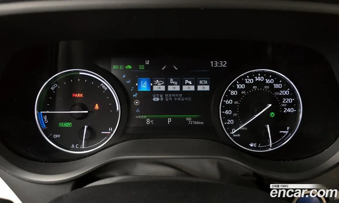 Toyota Sienna 2022 2.5 автомат (гидро), фото 8 Toyota Sienna 2022 2.5 автомат (гидро), фото 8