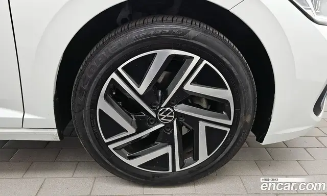 Volkswagen Jetta 2023 1.5 автомат (гидро), миниатюра 7
