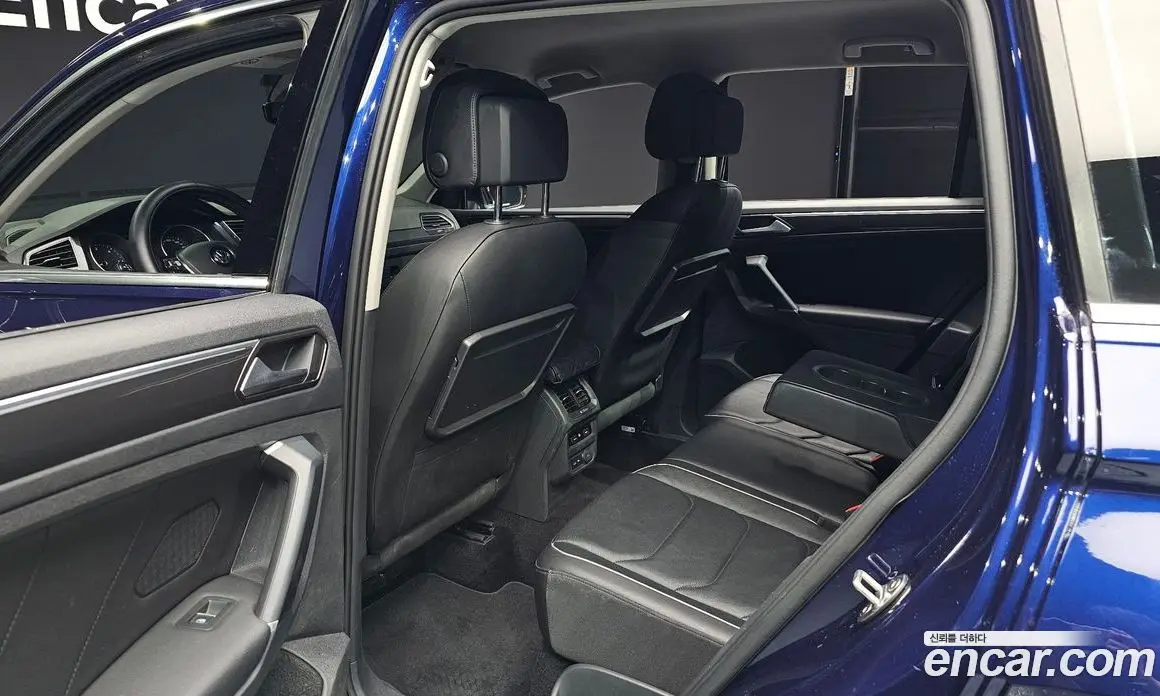 Volkswagen Tiguan 2018 2.0 автомат (гидро), фото 17