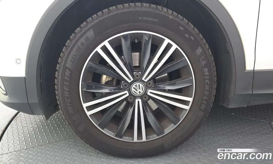 Volkswagen Tiguan 2020 2.0 автомат (гидро), фото 5