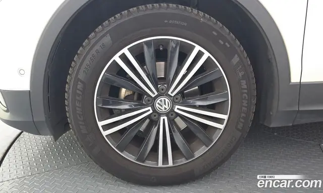 Volkswagen Tiguan 2020 2.0 автомат (гидро), миниатюра 5