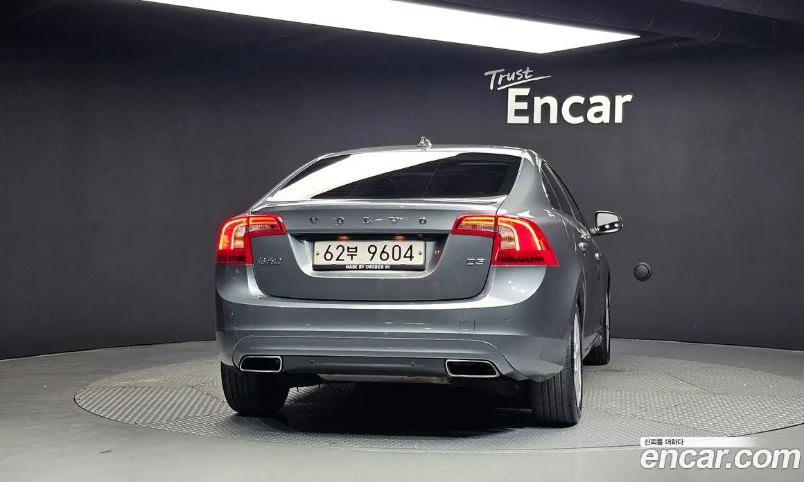 Volvo S60 2017 2.0 автомат (гидро), фото 4