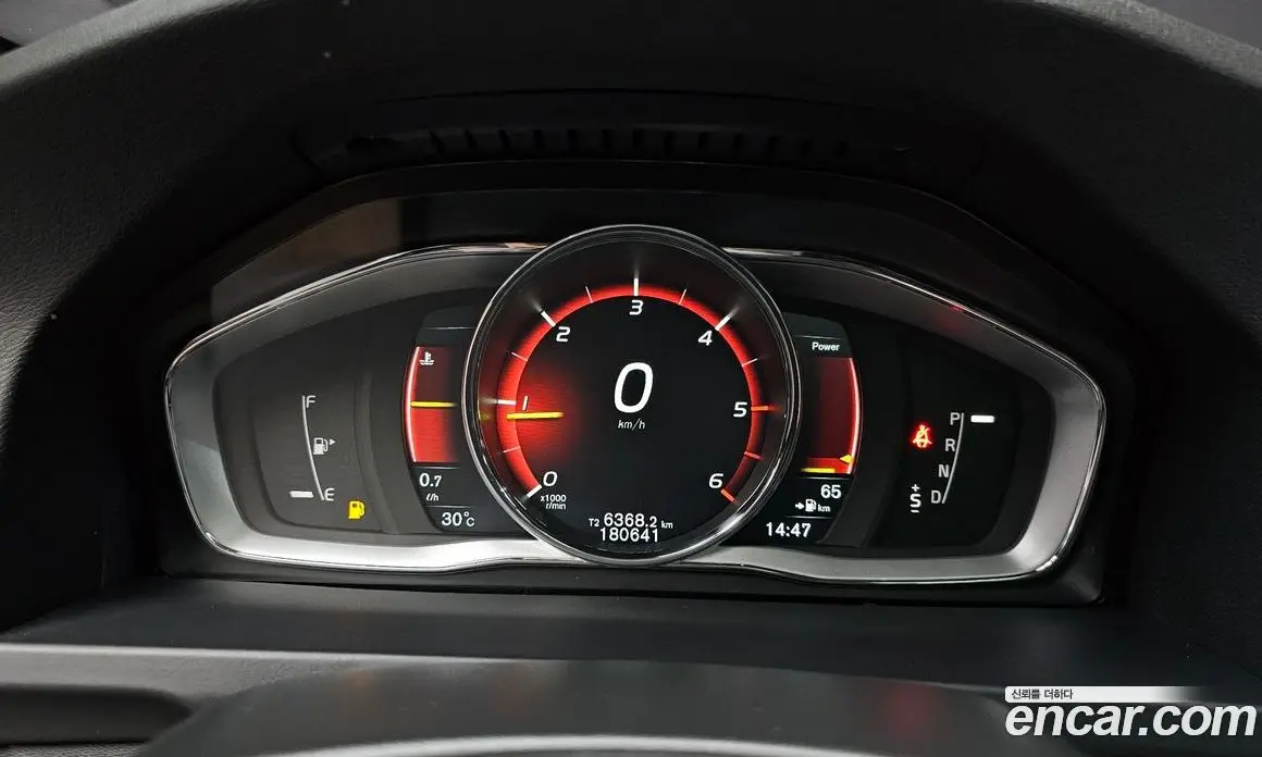 Volvo S60 2017 2.0 автомат (гидро), фото 8
