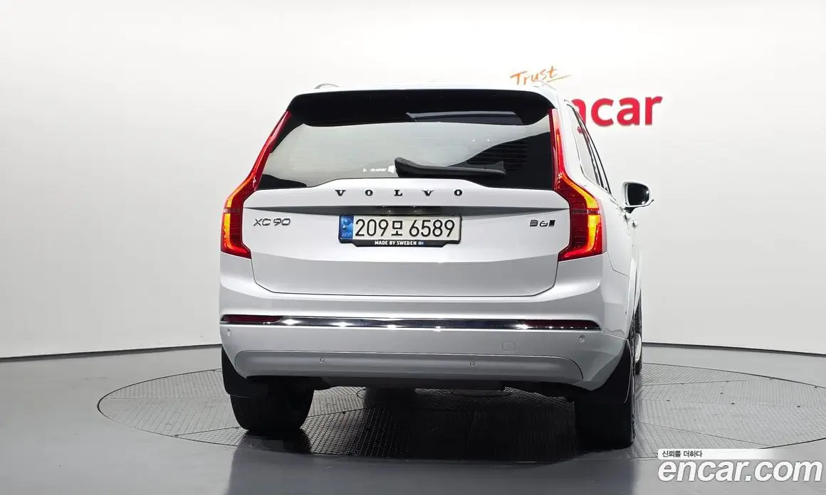 Volvo XC90 2021 2.0 автомат (гидро), фото 4