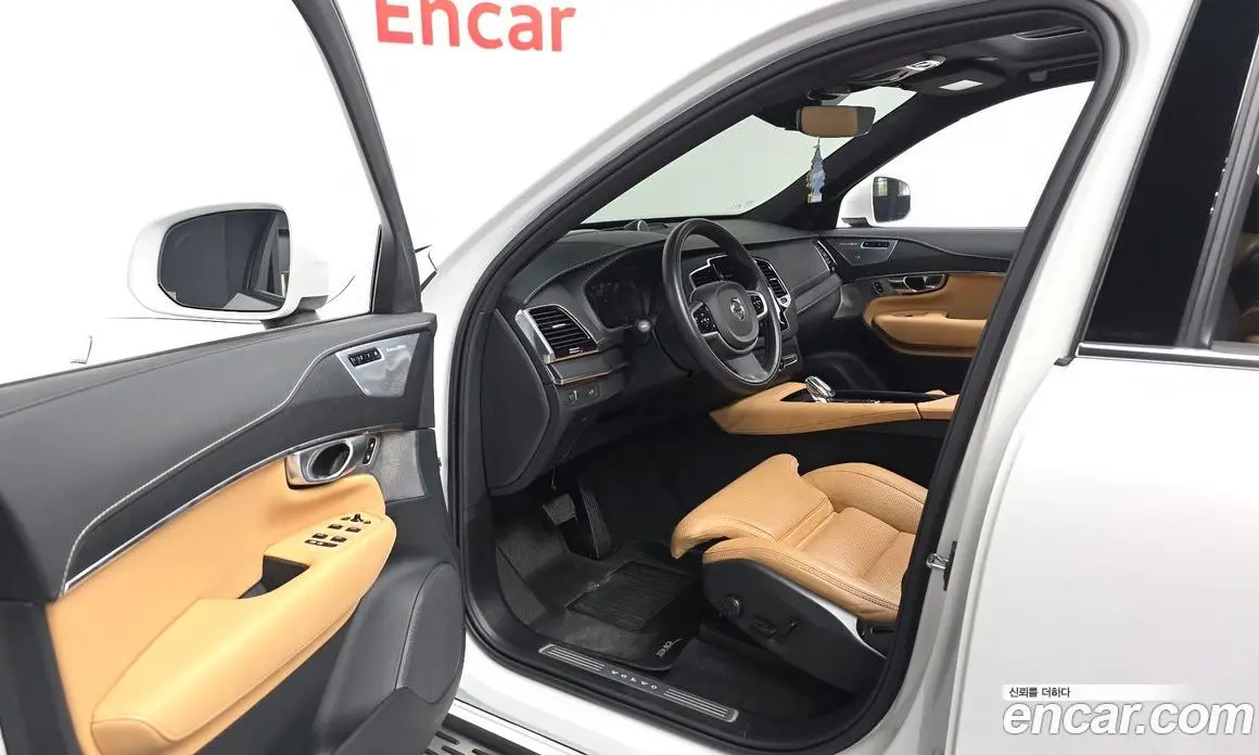 Volvo XC90 2021 2.0 автомат (гидро), фото 10