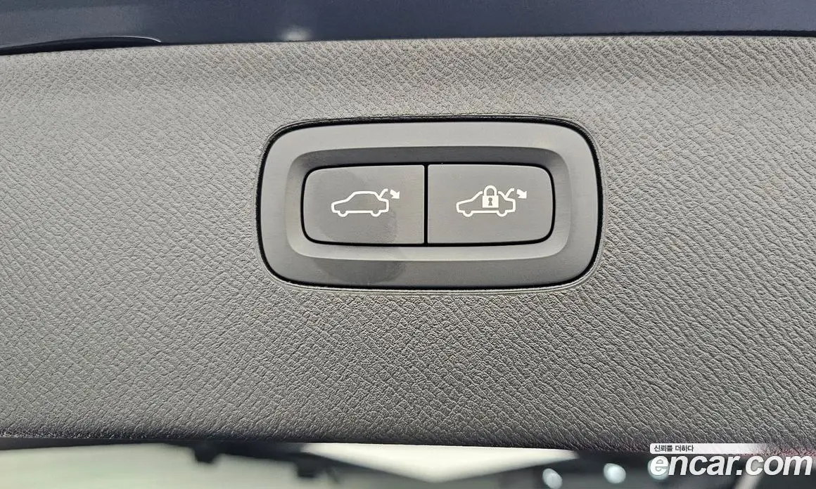 Volvo XC90 2023 2.0 автомат (гидро), фото 23
