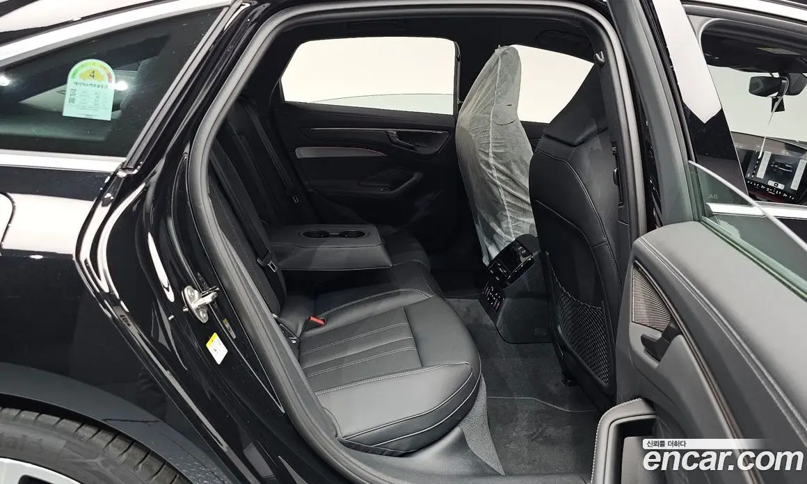 Audi A6 2026 2.0 автомат (гидро), фото 17