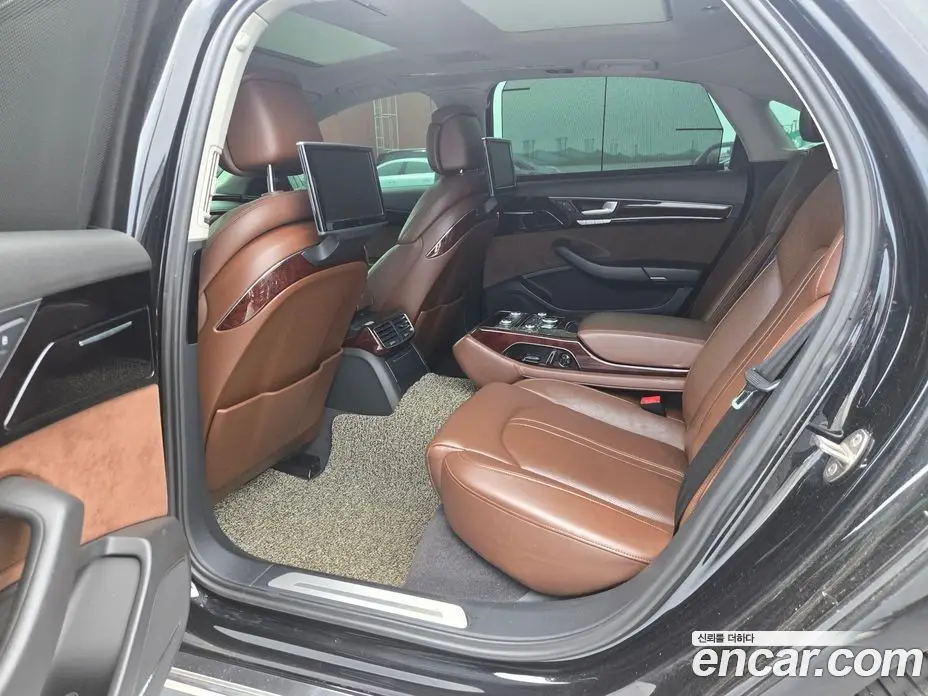 Audi A8 2012 3.0 автомат (гидро), фото 5