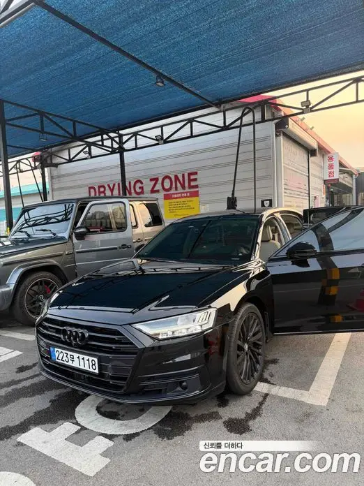 Audi A8 2018 3.0 автомат (гидро), миниатюра 2