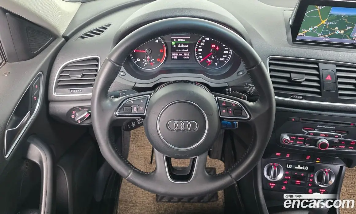Audi Q3 2014 2.0 автомат (гидро), фото 13