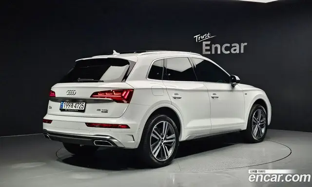 Audi Q5 2023 2.0 автомат (гидро), миниатюра 2