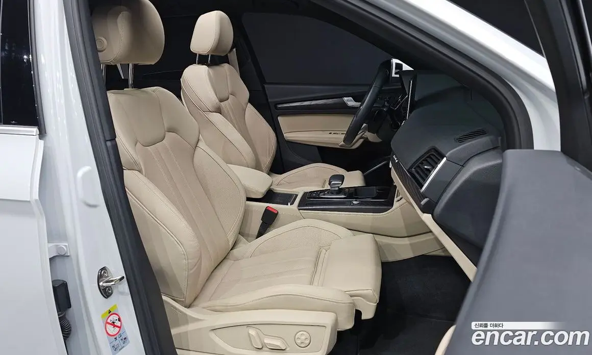 Audi Q5 2023 2.0 автомат (гидро), фото 11