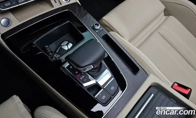 Audi Q5 2023 2.0 автомат (гидро), миниатюра 9