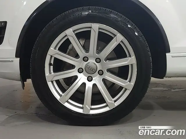 Audi Q7 2014 3.0 автомат (гидро), миниатюра 5