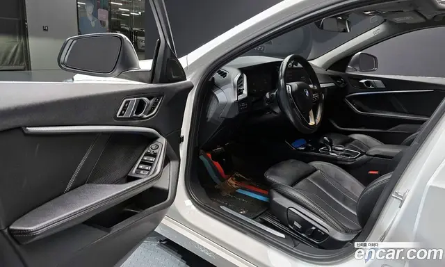 BMW 1 серия 2022 2.0 автомат (гидро), миниатюра 11