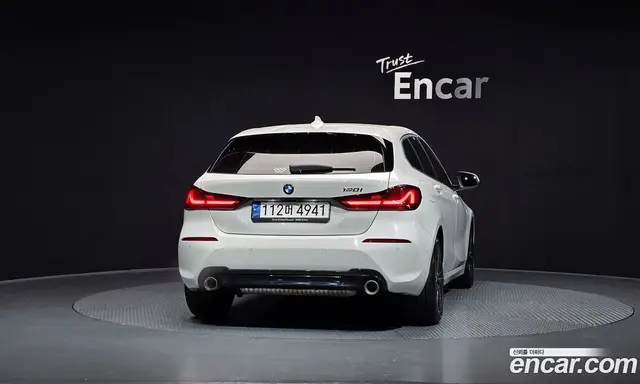 BMW 1 серия 2022 2.0 автомат (гидро), миниатюра 4
