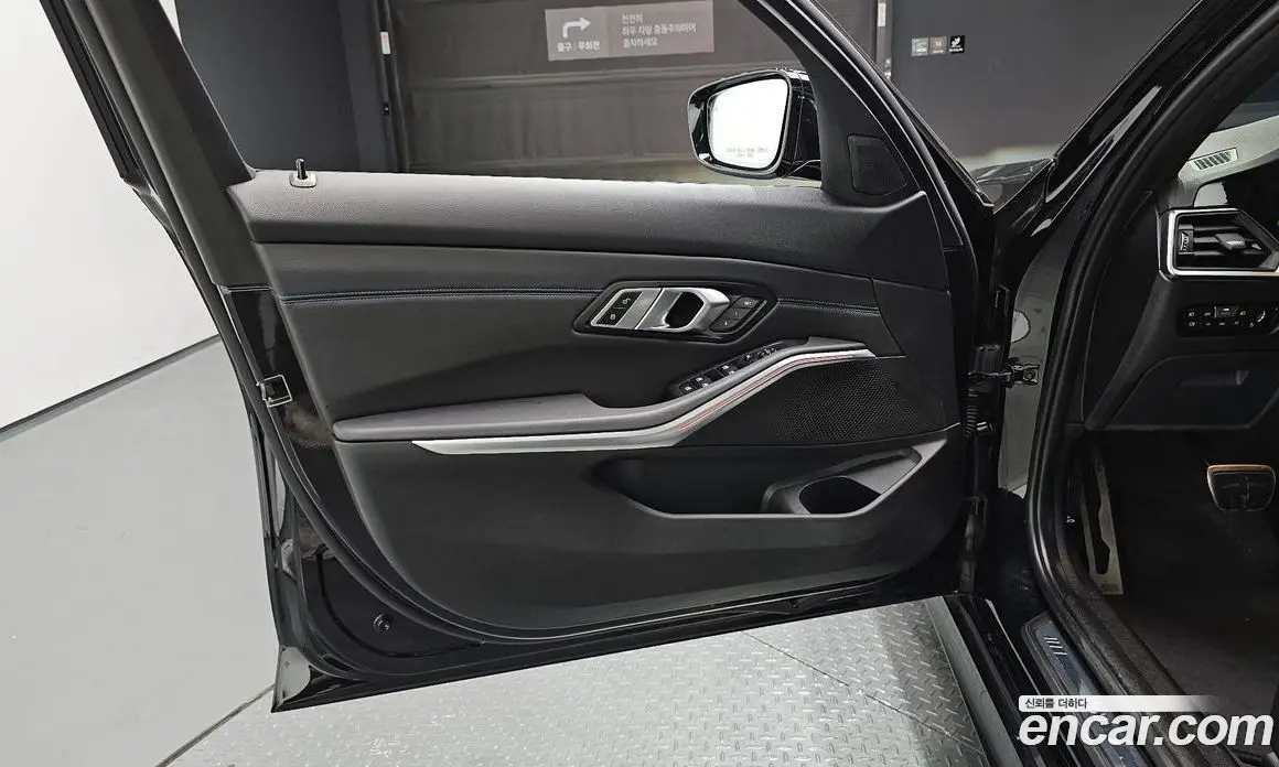 BMW 3 серия 2020 2.0 автомат (гидро), фото 13