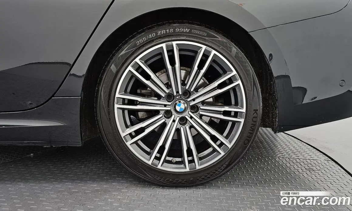 BMW 3 серия 2020 2.0 автомат (гидро), фото 6
