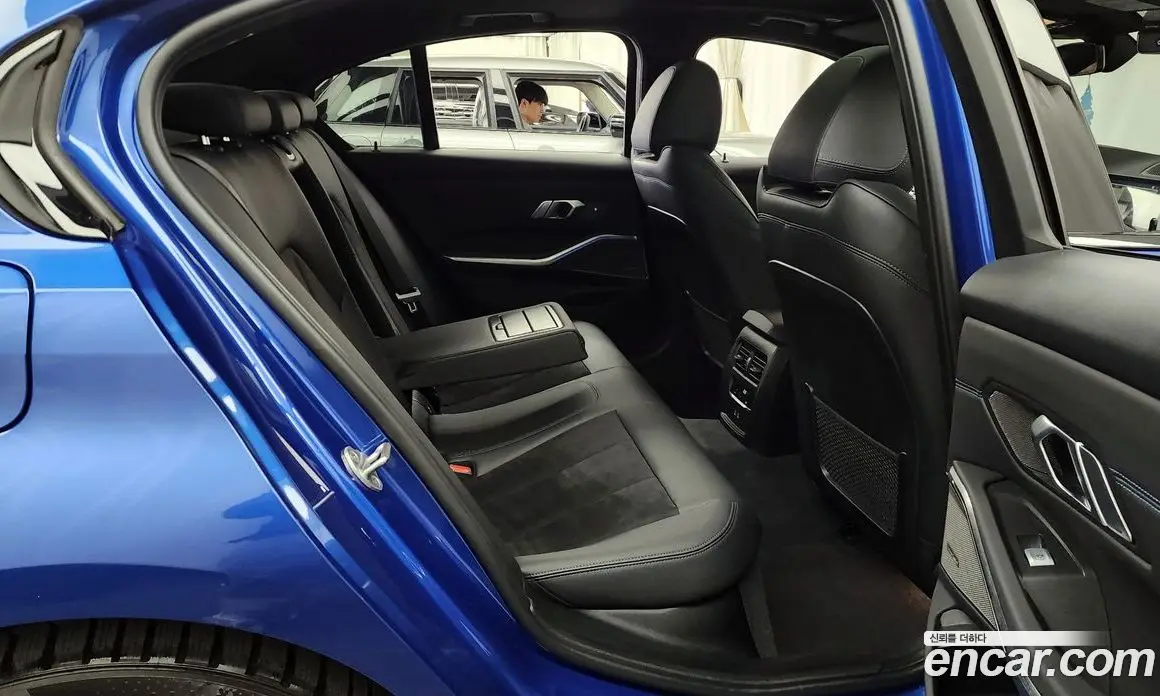 BMW 3 серия 2021 2.0 автомат (гидро), фото 16