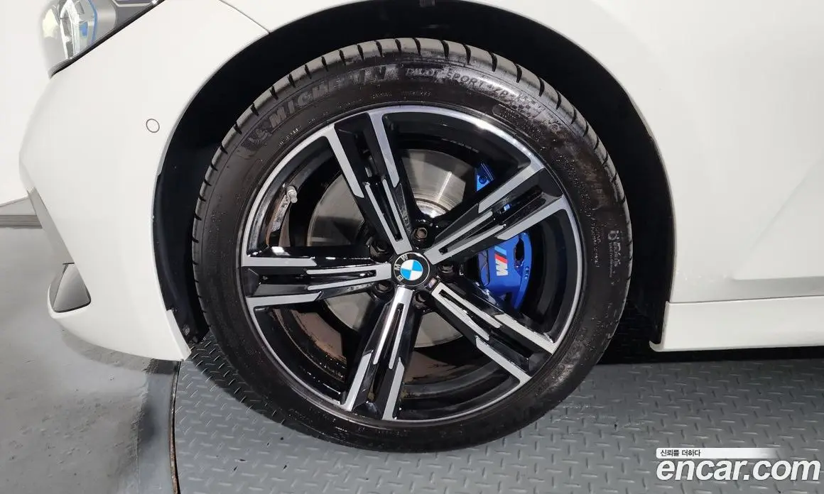 BMW 3 серия 2024 2.0 автомат (гидро), фото 5