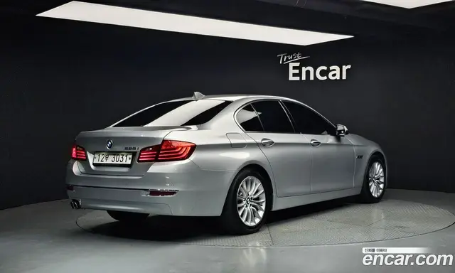 BMW 5 серия 2015 2.0 автомат (гидро), миниатюра 2