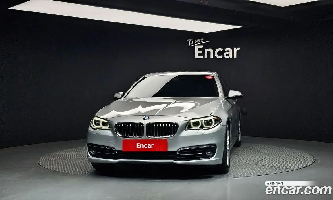 BMW 5 серия 2015 2.0 автомат (гидро), фото 3
