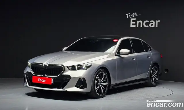 BMW 5 серия, 2025, 14 761 км