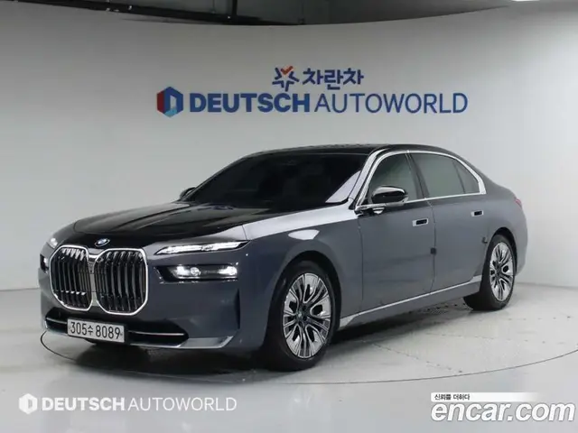 BMW 7 серия, 2023, 55 800 км