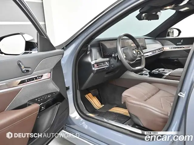 BMW 7 серия 2023 3.0 автомат (гидро), миниатюра 11