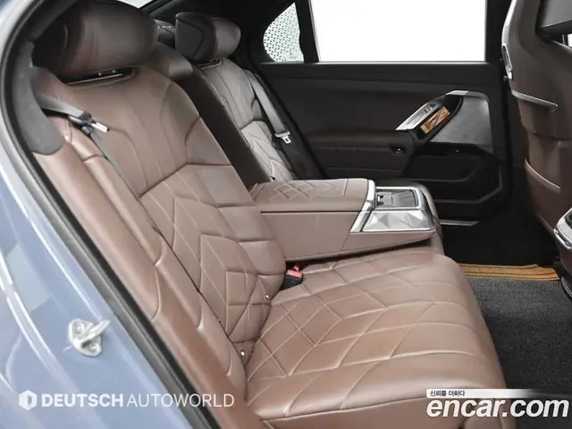 BMW 7 серия 2023 3.0 автомат (гидро), миниатюра 12
