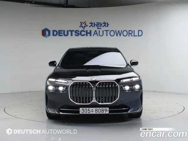 BMW 7 серия 2023 3.0 автомат (гидро), миниатюра 3