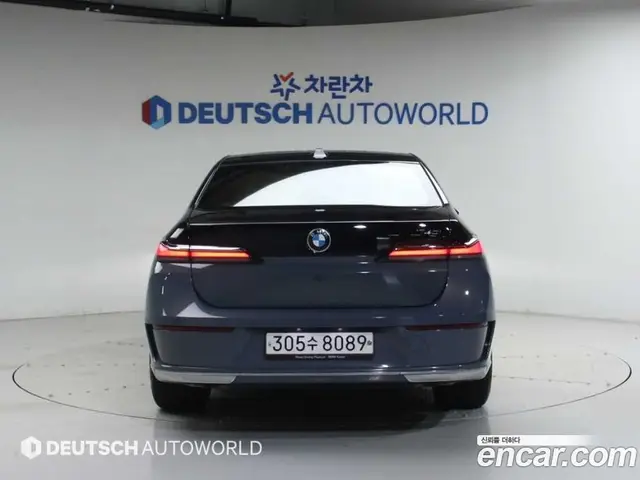 BMW 7 серия 2023 3.0 автомат (гидро), миниатюра 4