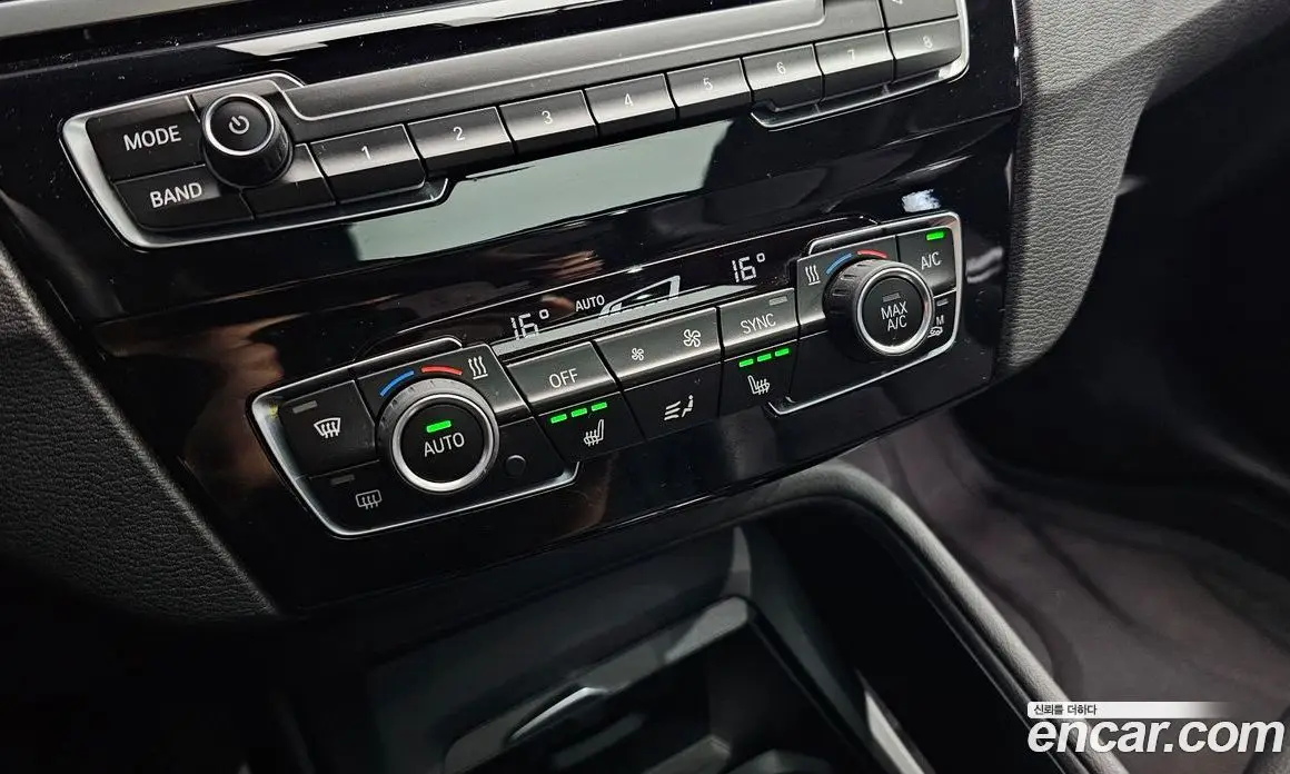 BMW X1 2020 2.0 автомат (гидро), фото 31