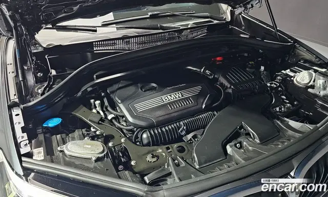 BMW X1 2020 2.0 автомат (гидро), миниатюра 6