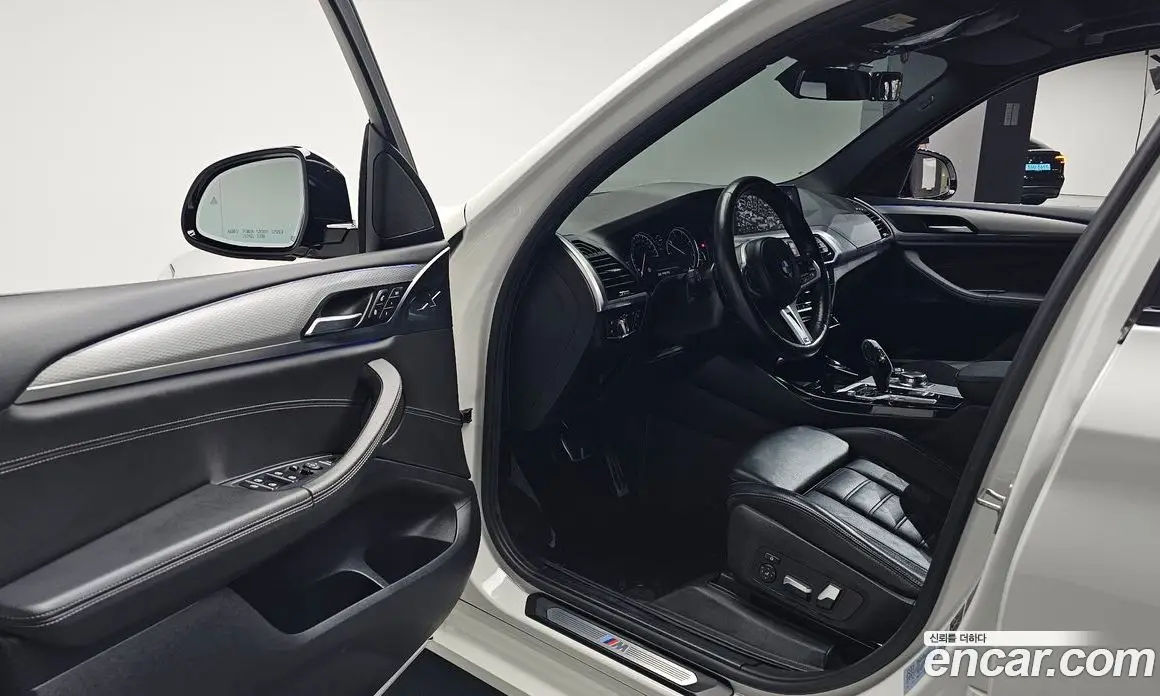 BMW X3 2018 2.0 автомат (гидро), фото 12